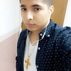 Meet your Posher, Yeison